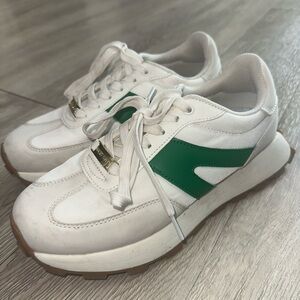 LUCKY STEP Women's Platform Fashion Sneakers Retro Classic Trainer Shoes Sz 9